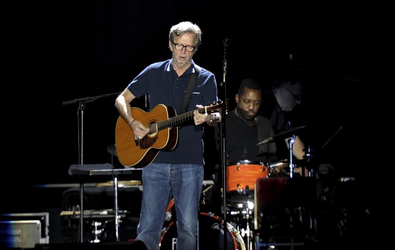 ERIC CLAPTON a DECIS! RENUNŢĂ la TURNEE!