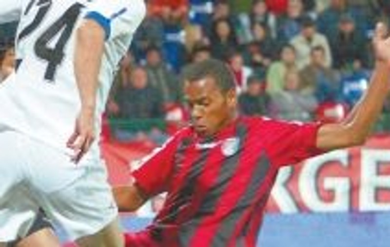 "Everton , cel mai slab jucător din istoria Gloriei Buzău"