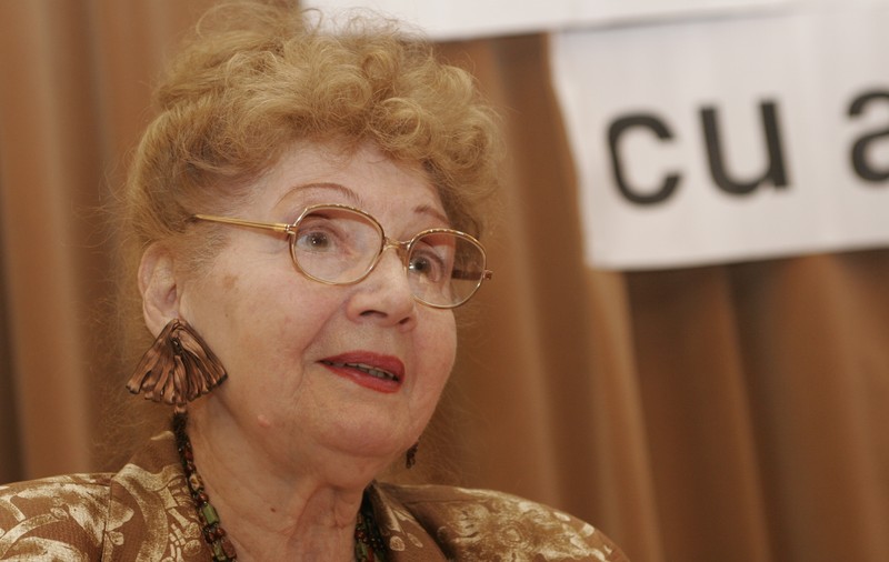 EXCLUSIV/ Actrița Carmen Stănescu a murit la vârsta de 92 de ani. Doliu în lumea teatrului din România