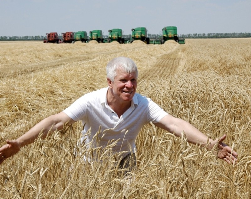 Ucrainenii spun că „regele cerealelor”, milionarul Oleksei Vadaturski, a fost ucis intenționat de ruși. „Au țintit camera unde dormea cu soția lui”