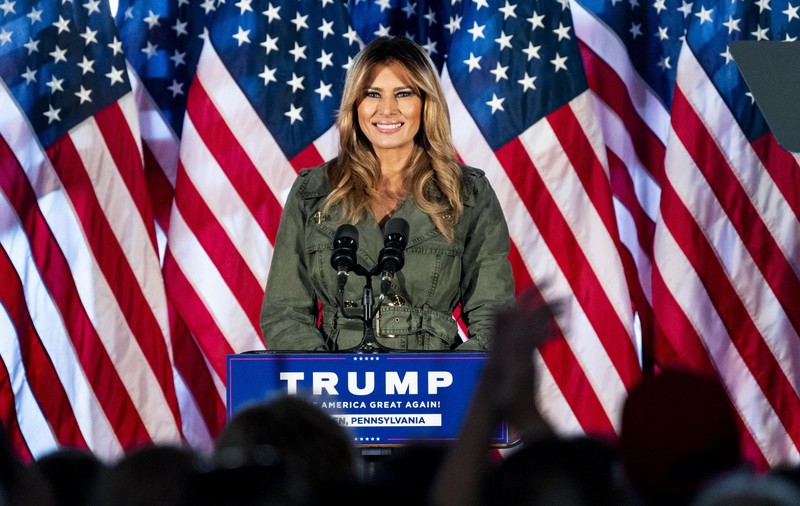 Melania Trump, o primă doamnă discretă, dar controversată