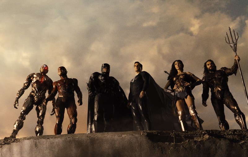 INTERVIU | Regizorul Zack Snyder povestește fabuloasa istorie a filmului cu supereroi Justice League, refăcut la cererea fanilor: „Ce meta a devenit totul”