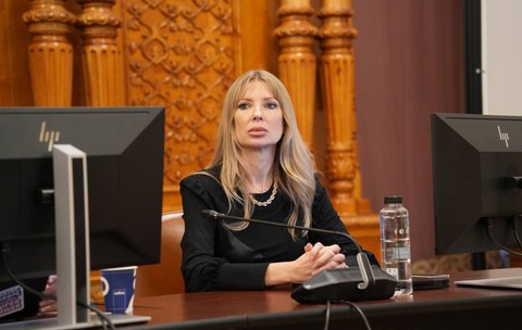 O senatoare a demisionat din PSD din cauza moțiunii de cenzură semnată la comun cu AUR: „Nu pot face parte dintr-un proiect care sacrifică valorile democratice”