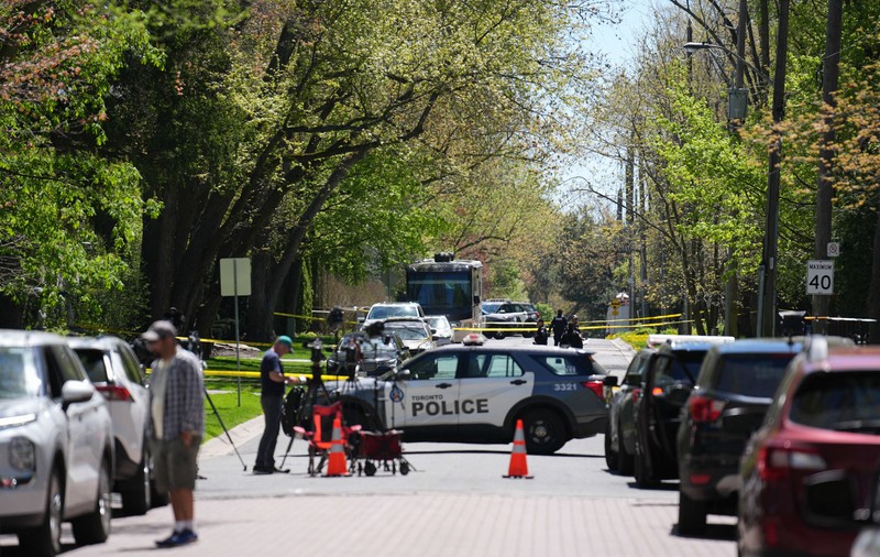 Un agent de securitate al lui Drake a fost împușcat la vila rapperului din Toronto. Artistul, într-o dispută cu Kendrick Lamar