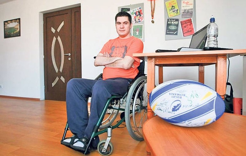 El este EXEMPLUL VOINŢEI DE FIER! Fostul rugbist paralizat, George Baltă, FACE UN APEL CĂTRE TOATĂ ROMÂNIA