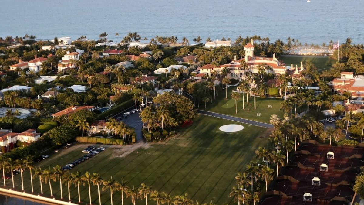 Fotografie aeriană făcută pe 22 martie 2017 arată vederea clubului Mar-a-lago din Palm Beach, Florida, Statele Unite.