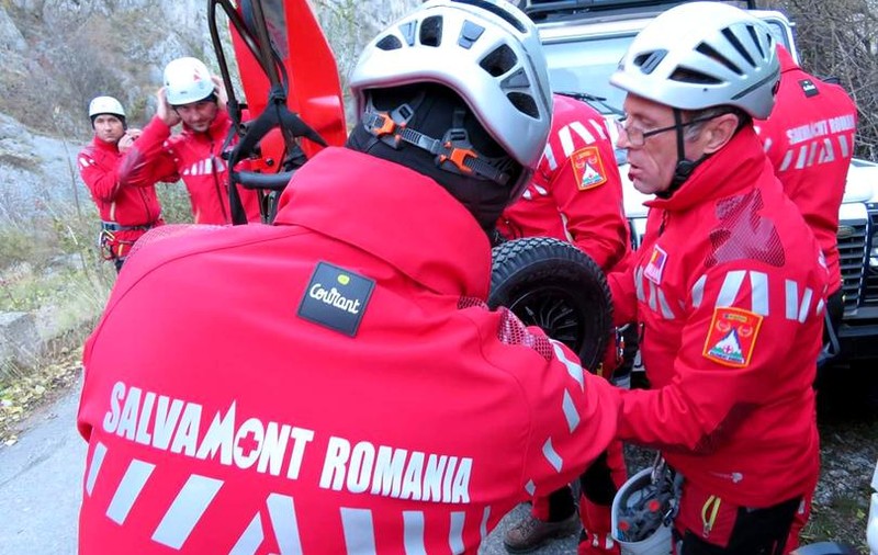 Un turist a murit pe Masivul Bedeleu, după ce i s-a făcut rău pe munte