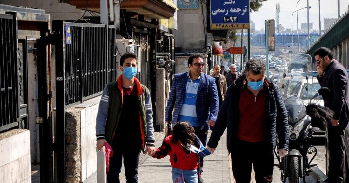 Iran a eliberat 85.000 de oameni din închisori pentru a stopa pandemia de coronavirus