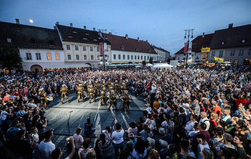 Festivalul de Teatru de la Sibiu se va ține anul acesta și fizic, și online. „Va avea, poate, cea mai complexă formă”