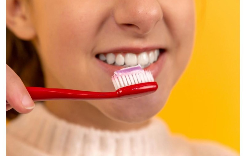 De ce îngrijirea regulată nu ne fereşte întotdeauna de problemele dentare