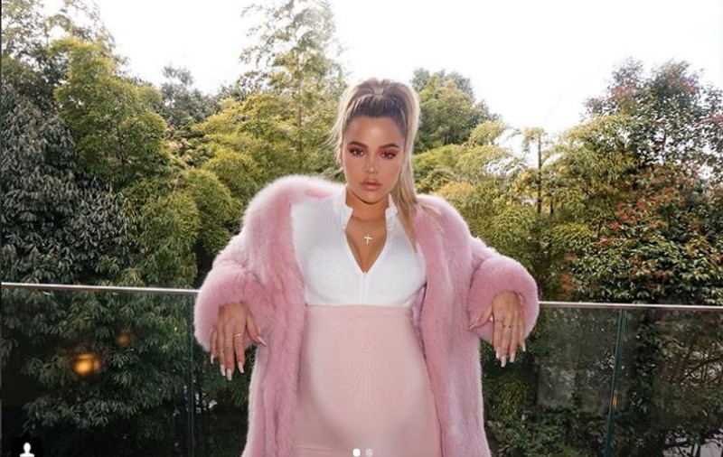Khloe Kardashian a anunțat că fiica ei se numește True