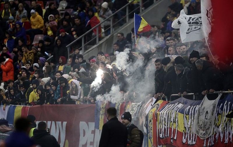 13 amenzi și 9 interdicții pe stadion, după meciul România - Kosovo, anunță Jandarmeria Capitalei