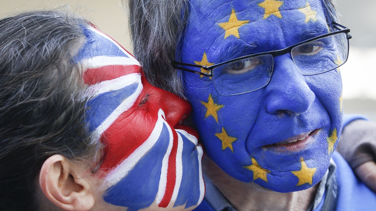 Uniunea Europeană ameninţă Marea Britanie cu excluderea pe 1 iunie dacă nu se vor respecta condiţiile amânării Brexit