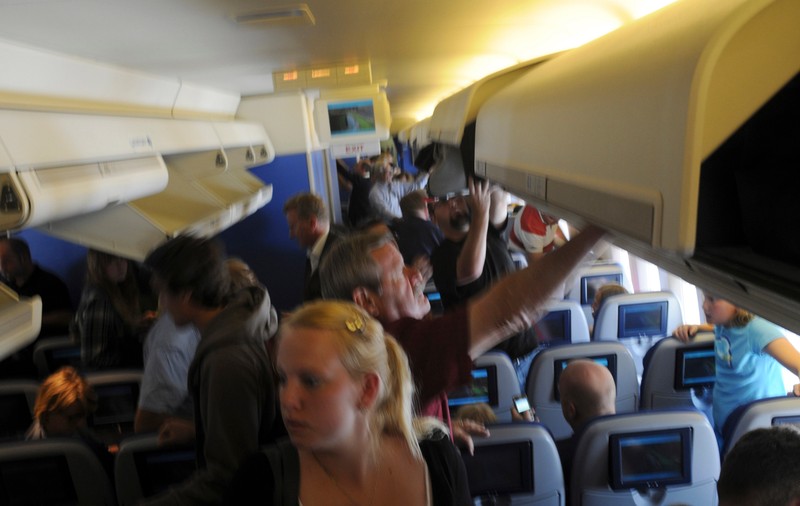 ANUNŢ DE ULTIMĂ ORĂ pentru toate persoanele CARE ZBOARĂ CU AVIONUL! Asta nu s-a mai întâmplat până acum