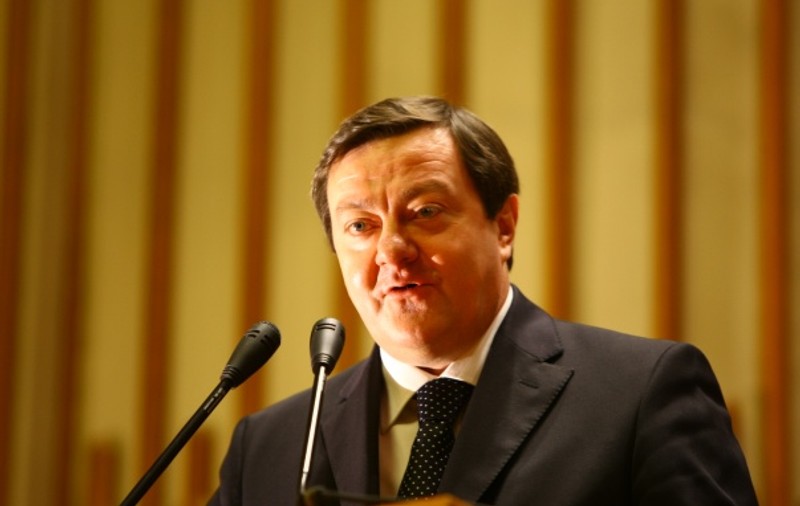 CUTREMUR ÎN PDL! Demisii în lanţ: Sorin Frunzăverde îşi dă demisia, mai mulţi parlamentari şi primari îl urmează 
