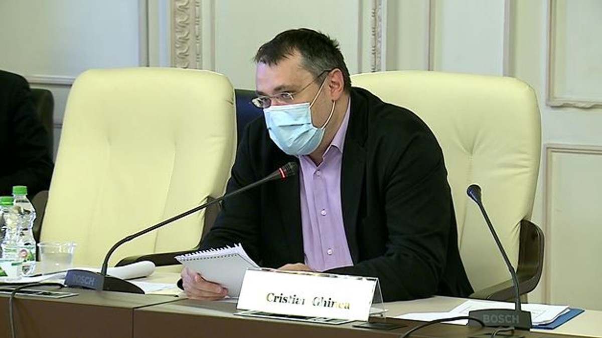 Ghinea: „PNRR a ajuns un fel de Moș Crăciun, toată lumea scrie scrisori‟. Transporturile vor primi 28% din fonduri, Educația 11%, iar Sănătatea 9%. Cristian Ghinea la comisie