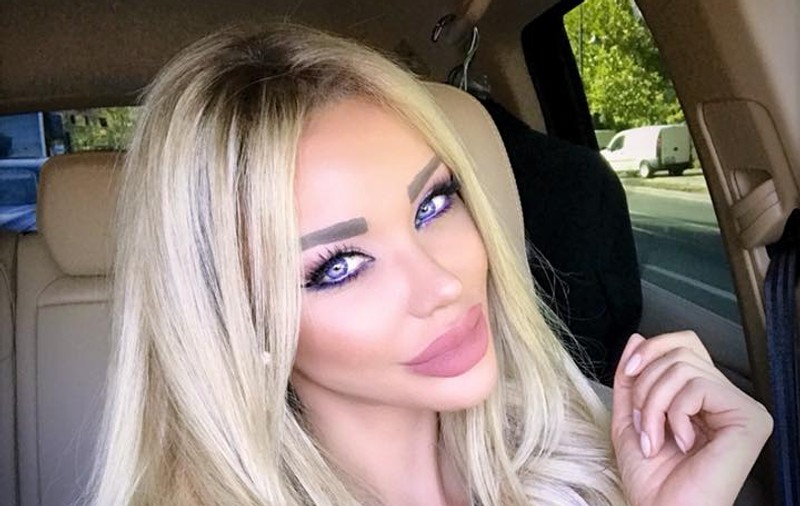Bianca Drăgușanu a renunțat la blond. “Sunt foarte supărată”. Cum a apărut în cadrul emisiunii pe care o prezintă