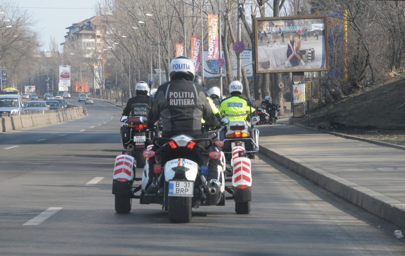 Cu "bombardierul" la vânătoare de vitezomani
