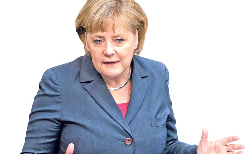 Angela Merkel L-A SUNAT PE KLAUS IOHANNIS! Ce a spus cancelarul german