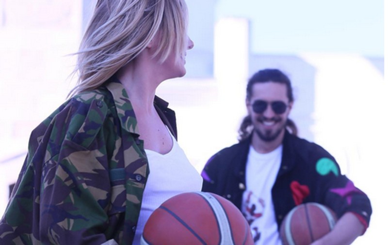 EXCLUSIV/ Gestul pe care l-a făcut Alexandra Stan pentru iubitul ei. Publicul a rămas mască. Ce bine dă la coș!