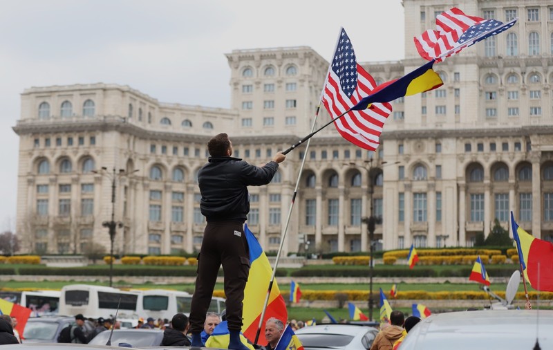 România, urletele izolaționiștilor și noua cortină de fier