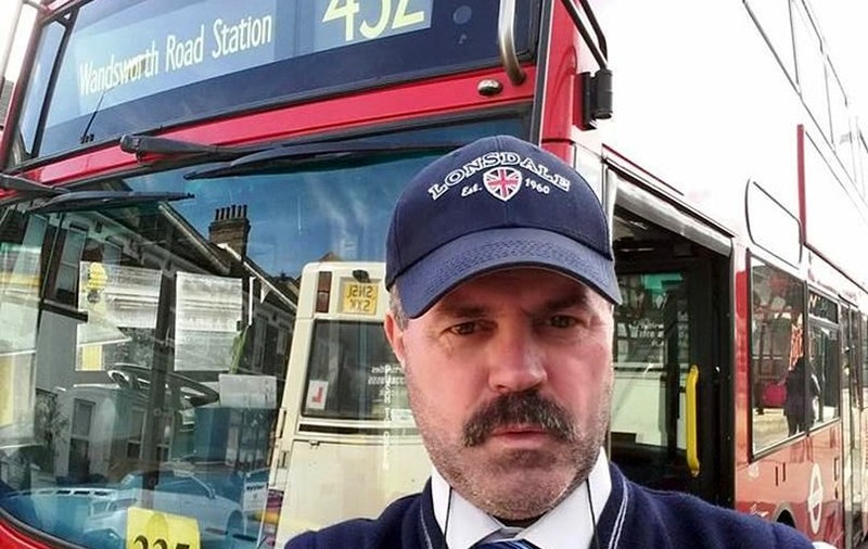 Un șofer de autobuz român din Marea Britanie a murit de coronavirus. Ultima convorbire cu familia: "Merg la terapie intensivă şi nu mă mai întorc"