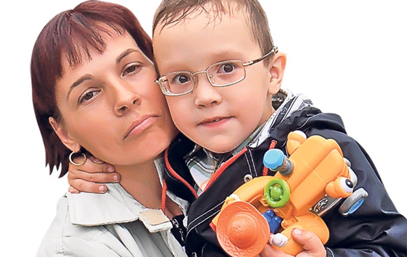 SPECIAL | Povestea copilului cu inima atât de mare, încât l-ar putea ucide