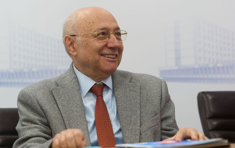 Irinel Popescu și Constantin Zălinescu, aleși membri titulari în Academia Română. „O mare onoare pentru mine”