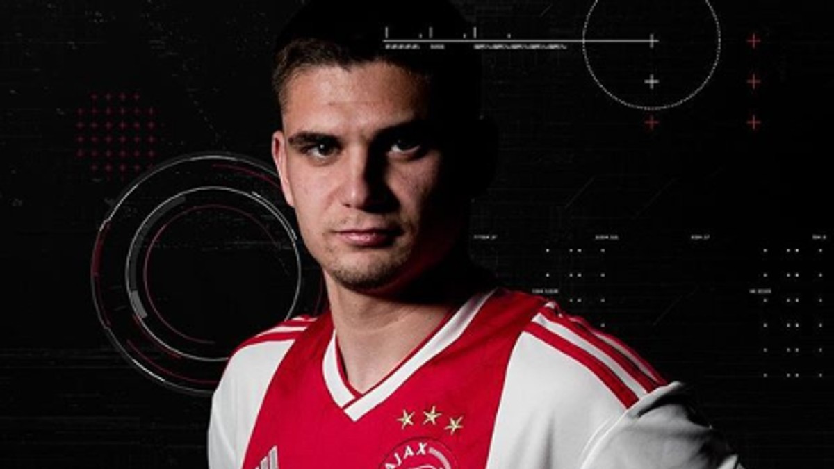 FRF discută cu Ajax pentru ca Răzvan Marin să fie lăsat la Euro 2019 de tineret