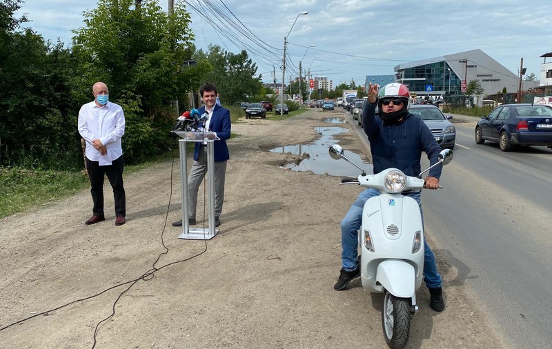 Viceprimarul Bădulescu s-a certat şi cu un bucureştean care îi reproşa traficul din Prelungirea Ghencea: “Bă, dă banii înapoi! Nu ţi-e ruşine?”