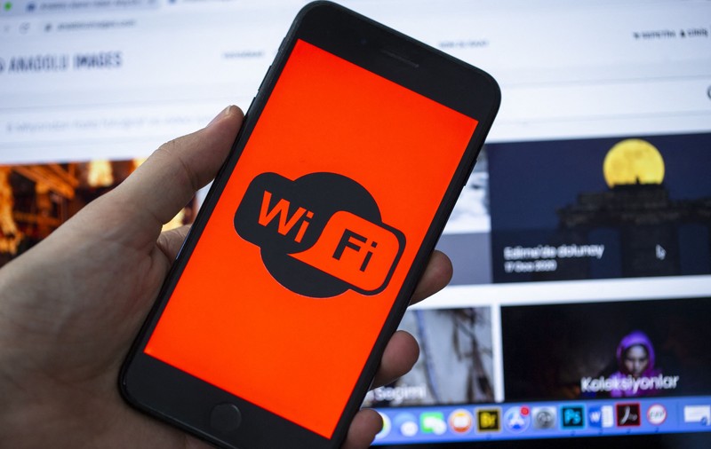 Cum poți afla rețelele gratuite de internet de pe aeroporturi și parolele lor