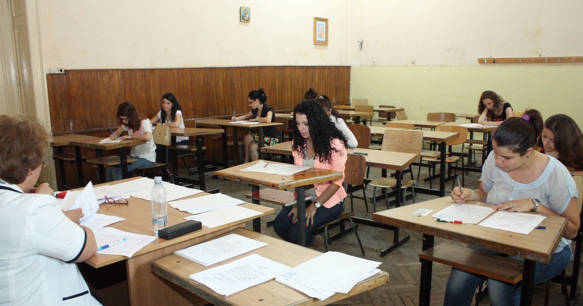 Elevi care sustin examenul de Bacalaureat. Imagine cu caracter ilustrativ. Foto: Hepta.