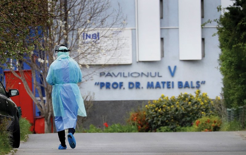 Noi detalii de la Ministerul Sănătății despre starea pacienților transferați în alte spitale din Capitală, după incendiul de la „Matei Balș”