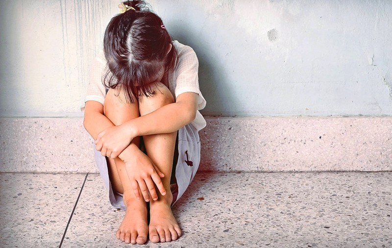 Adolescentă din Brăila, violată de propriul frate timp de 10 ani. Fata a ținut un jurnal despre calvar