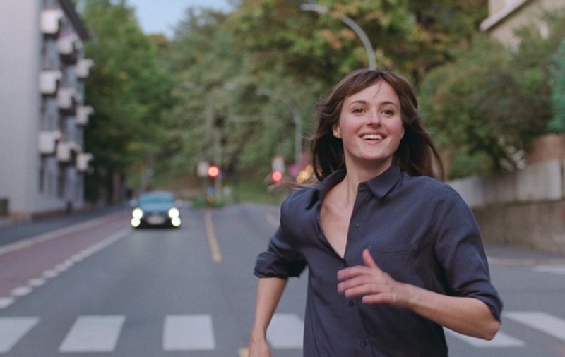 „Cea mai rea fată din lume”, film premiat la Cannes în 2021, se vede la cinema din 4 februarie