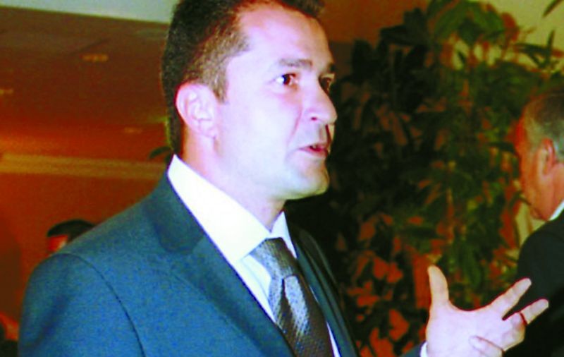 Elan a pierdut 3 milioane de dolari