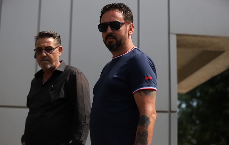 Tatăl lui Sebi Olariu, tânărul mort în accidentul de la 2 Mai, dă în judecată Ministerul de Interne: „Dacă polițiștii nu-l lăsau să plece pe Vlad Pascu, băiatul meu era lângă mine acum!”