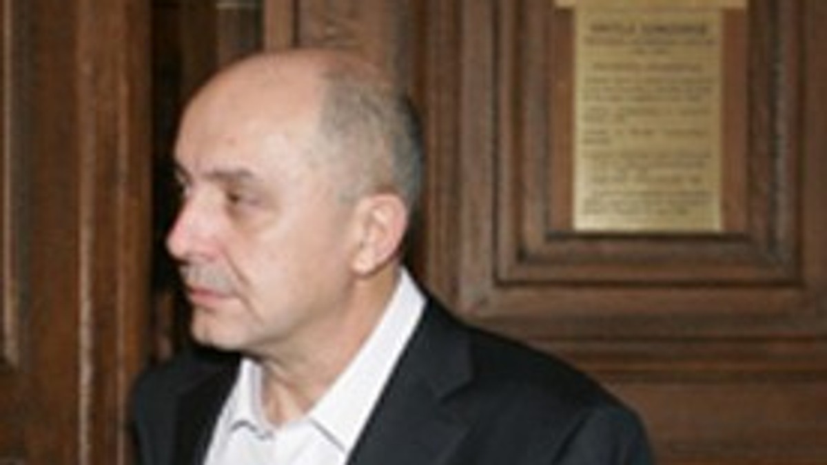 Omul de afaceri Puiu Popoviciu, retinut la Londra după ce a fost condamnat la 7 ani de închisoare în dosarul ”Ferma Băneasa”,, a fost eliberat pe cauțiune.