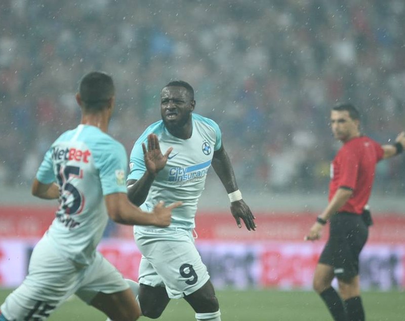 Liga 1, etapa 2: FCSB - Dinamo 3-3. Cel mai bun derby al mileniului! Recordul lui Gnohere și ”explozia” lui Coman. ”Câinii” au găsit puterea să egaleze de trei ori!