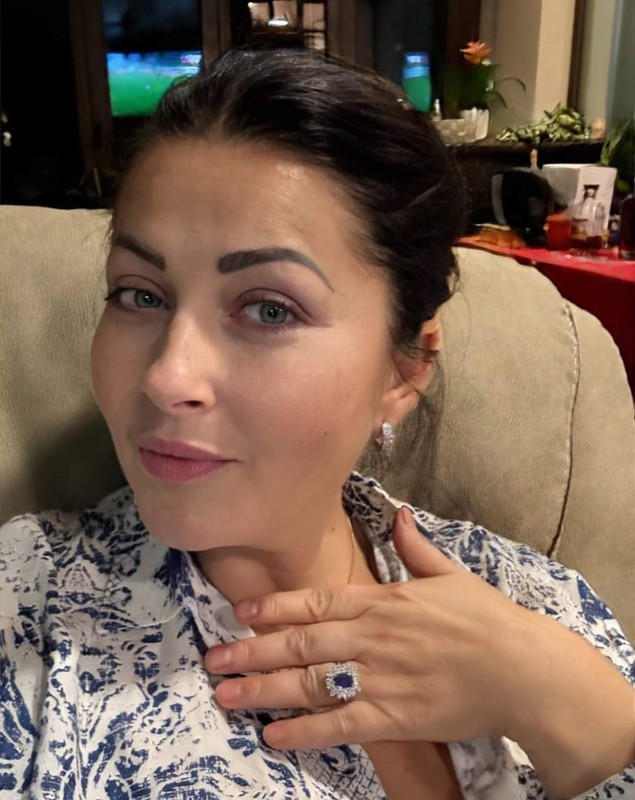 Gabriela Cristea, replică pentru cei care au criticat-o că nu are manichiura făcută: „Nu îmi este rușine cu mâinile mele muncite”