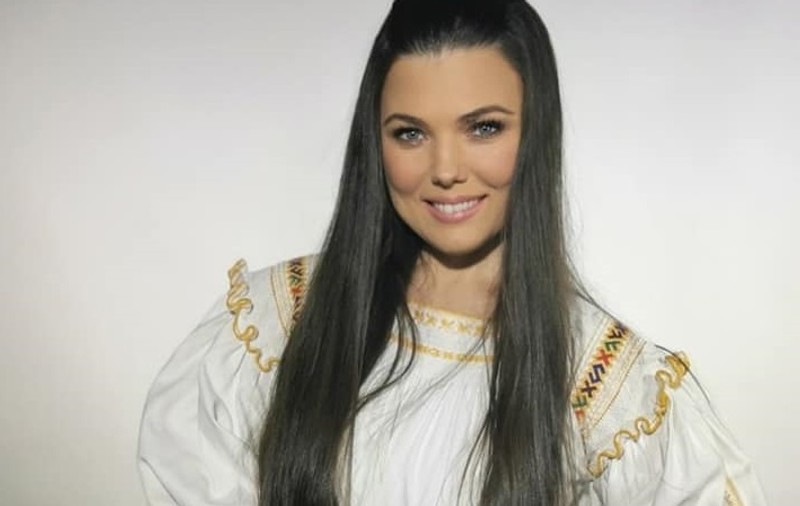 Paula Seling, cântăreața care face sport ca un profesionist. Cum se menține la 42 de ani: „Am ajuns să înot 120 de bazine într-un singur an­trenament”