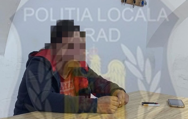 O femeie beată din Arad, agent de pază, a bătut o adolescentă. S-au luat deja primele măsuri