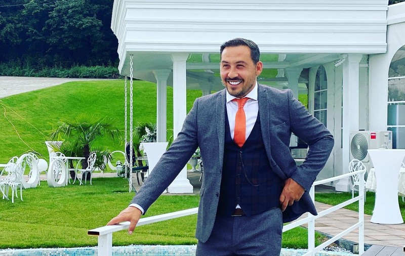 Cea de-a doua fetiță a lui Ștefan Stan s-a născut prematur. Artistul a vorbit pentru prima oară despre asta. „Stai puțin cu teamă. Mi-aș fi dorit să fiu acolo”