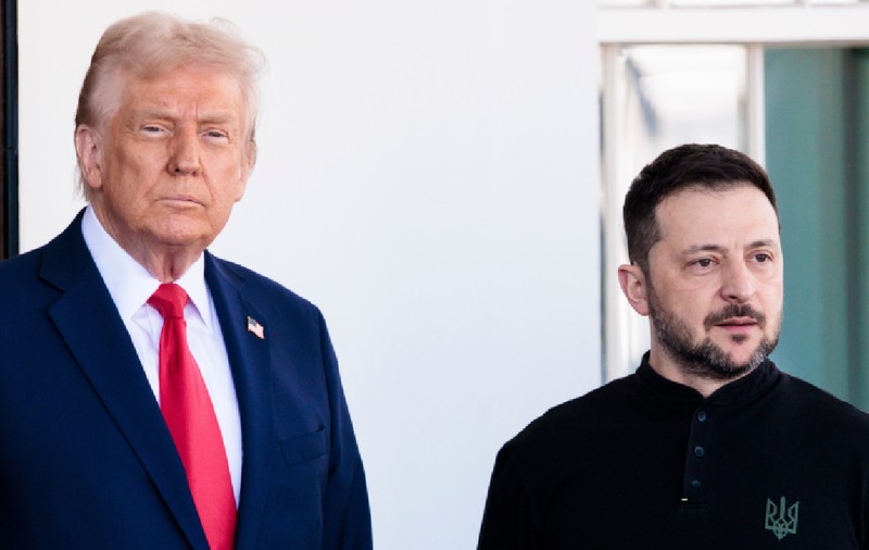 Donald Trump a întrebat dacă Volodimir Zelenski vine îmbrăcat în costum la întâlnirea cu el, de la Casa Albă