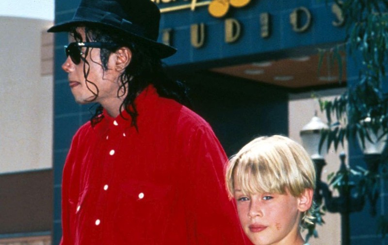 Macaulay Culkin a vorbit despre relația pe care a avut-o cu Michael Jackson:  „Nimeni nu știa prin ce treceam”