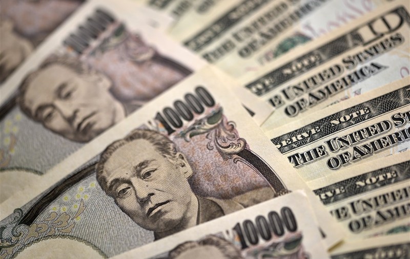 Cetățenii din Tokyo au returnat poliției în total 4 miliarde de yeni, găsiți pe stradă, anul trecut