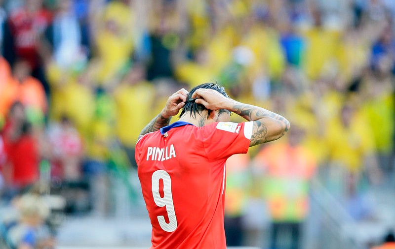 INCIDENTE / Un oficial brazilian, acuzat că A LOVIT un fotbalist chilian!
