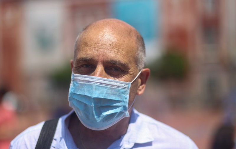 Ce recomandă medicul Virgil Musta autorităților: “Ideal ar fi să se blocheze totul două sau trei săptămâni. Acum va trebui să alegem între ce putem salva şi ce nu”