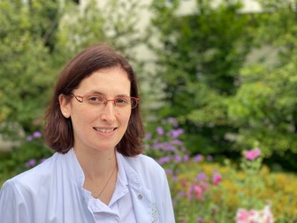 Dr. Simina Maghiar