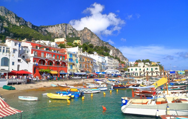 Insula italiană Capri, pregătită pentru turiști. „Vrem să îi împiedicăm să meargă în Spania sau Grecia”